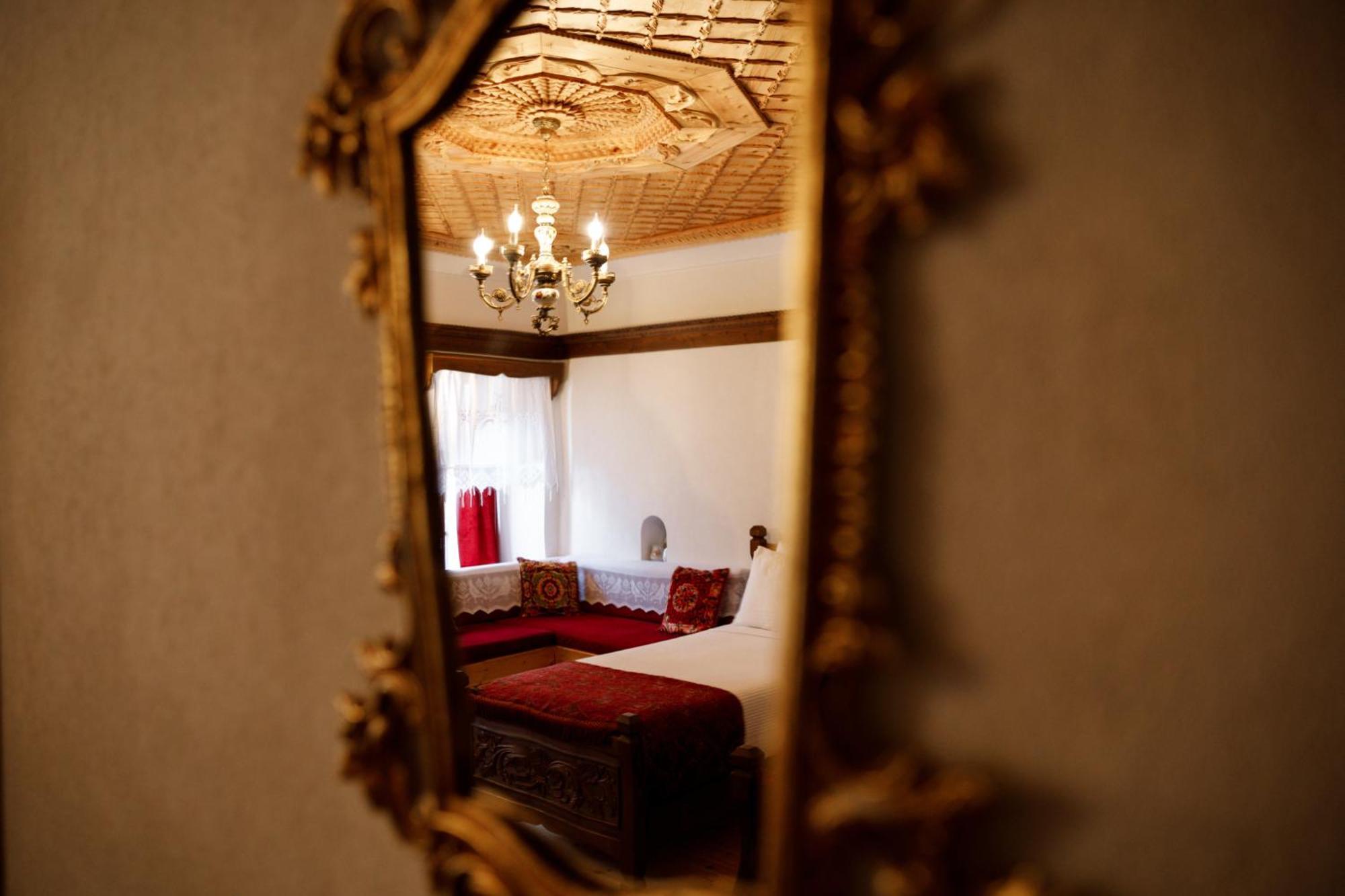 Boutique Hotel Musee Gjirokastër Exteriör bild