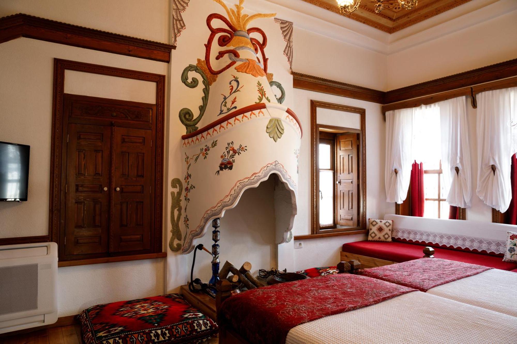 Boutique Hotel Musee Gjirokastër Exteriör bild
