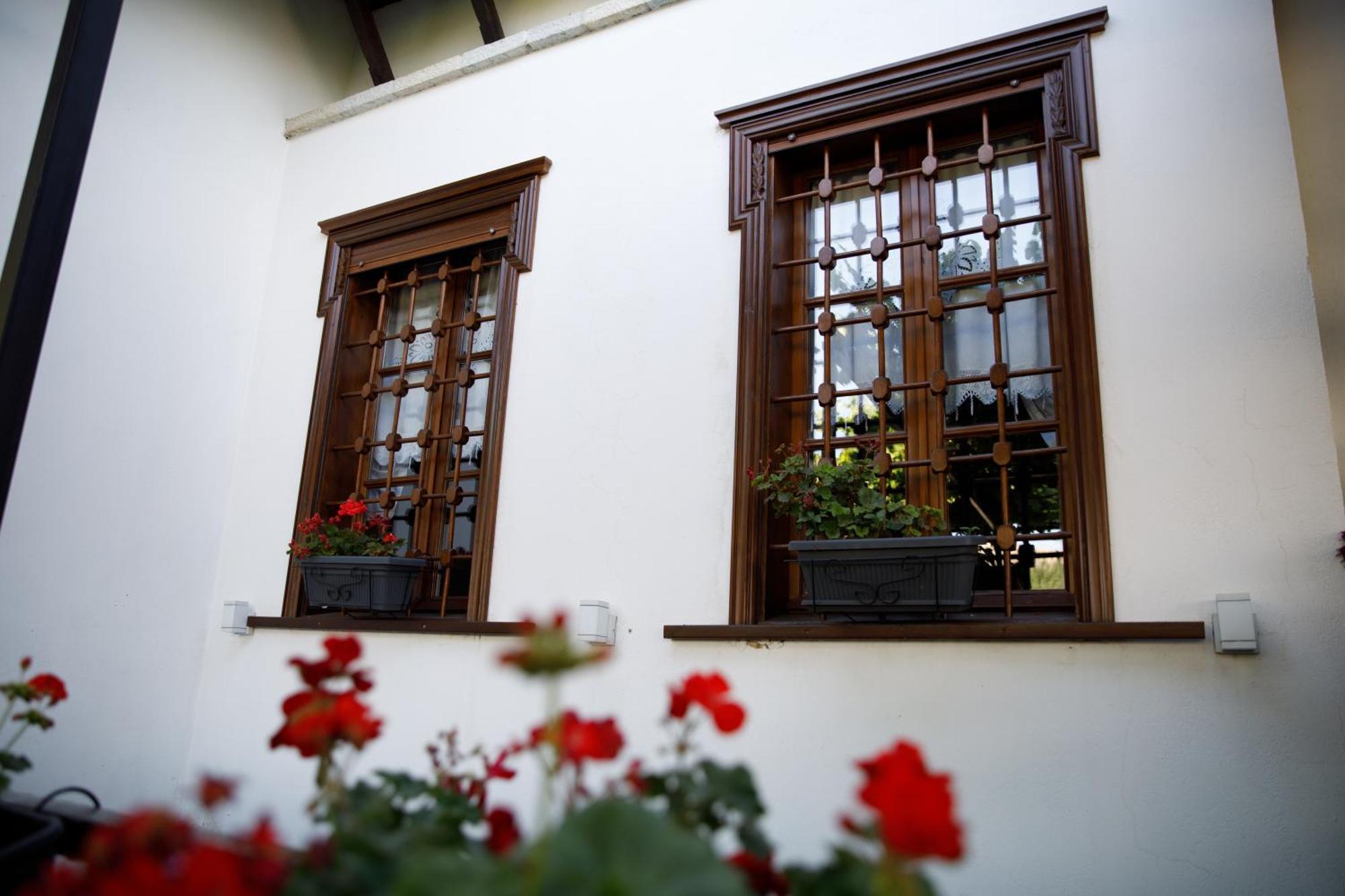 Boutique Hotel Musee Gjirokastër Exteriör bild